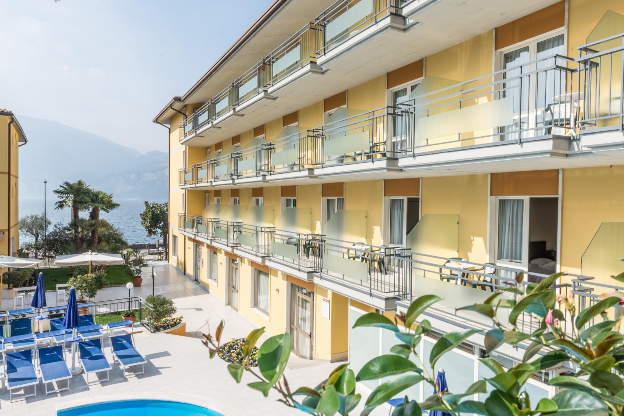 Hotel Drago Brenzone Extérieur photo