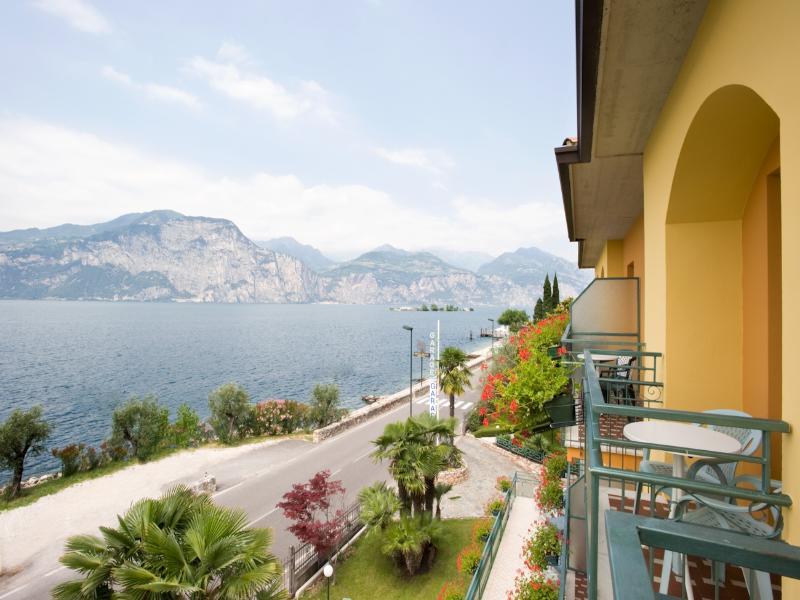 Hotel Drago Brenzone Extérieur photo